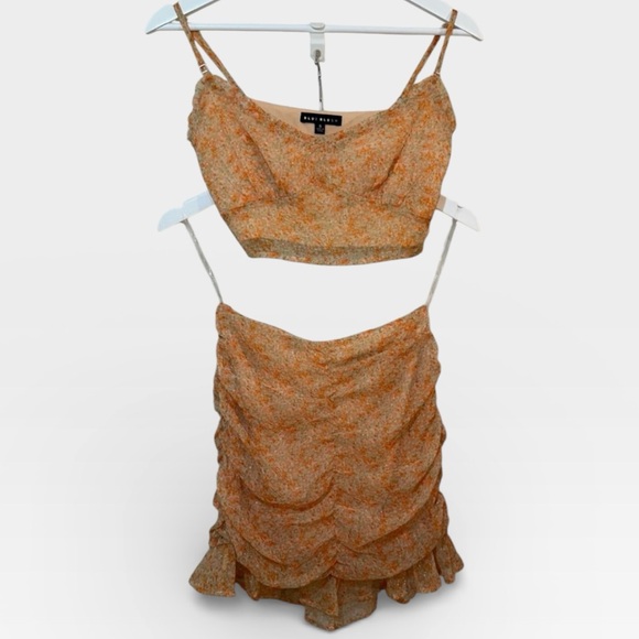 Blue Blush Orange Floral Ruffle Skirt Two Piece Cropped Top Skirt Set SMALL NWOT - Picture 2 of 13
